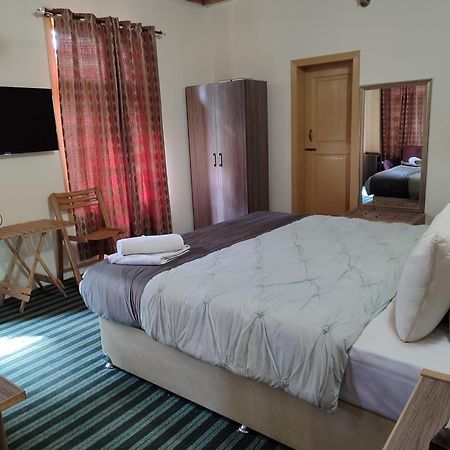 Grapes Garden Resort Hunza Karimabad  Εξωτερικό φωτογραφία
